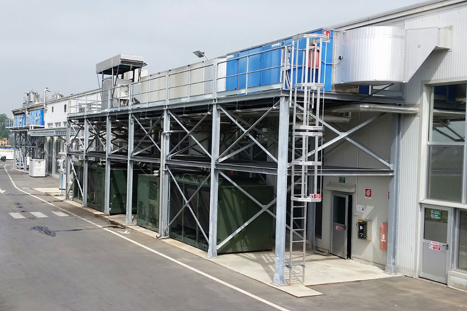 Unità di trattamento per alimentare